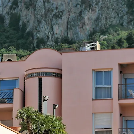 Addaura Village E Congressi