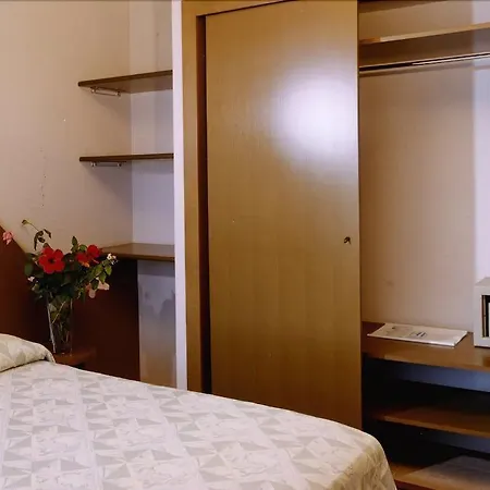 Addaura Village E Congressi Hotel 3*