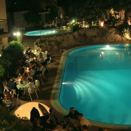 Addaura Village E Congressi Hotel 3*