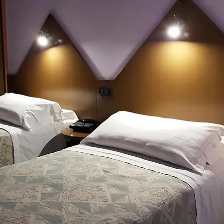 Hotel Addaura Village E Congressi 3*